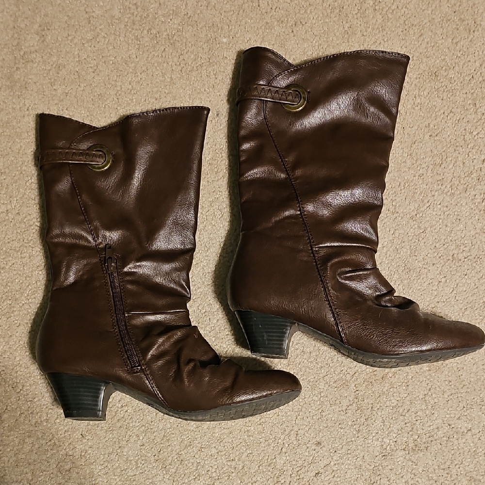 Rialto Dark Brown Heeled Boots